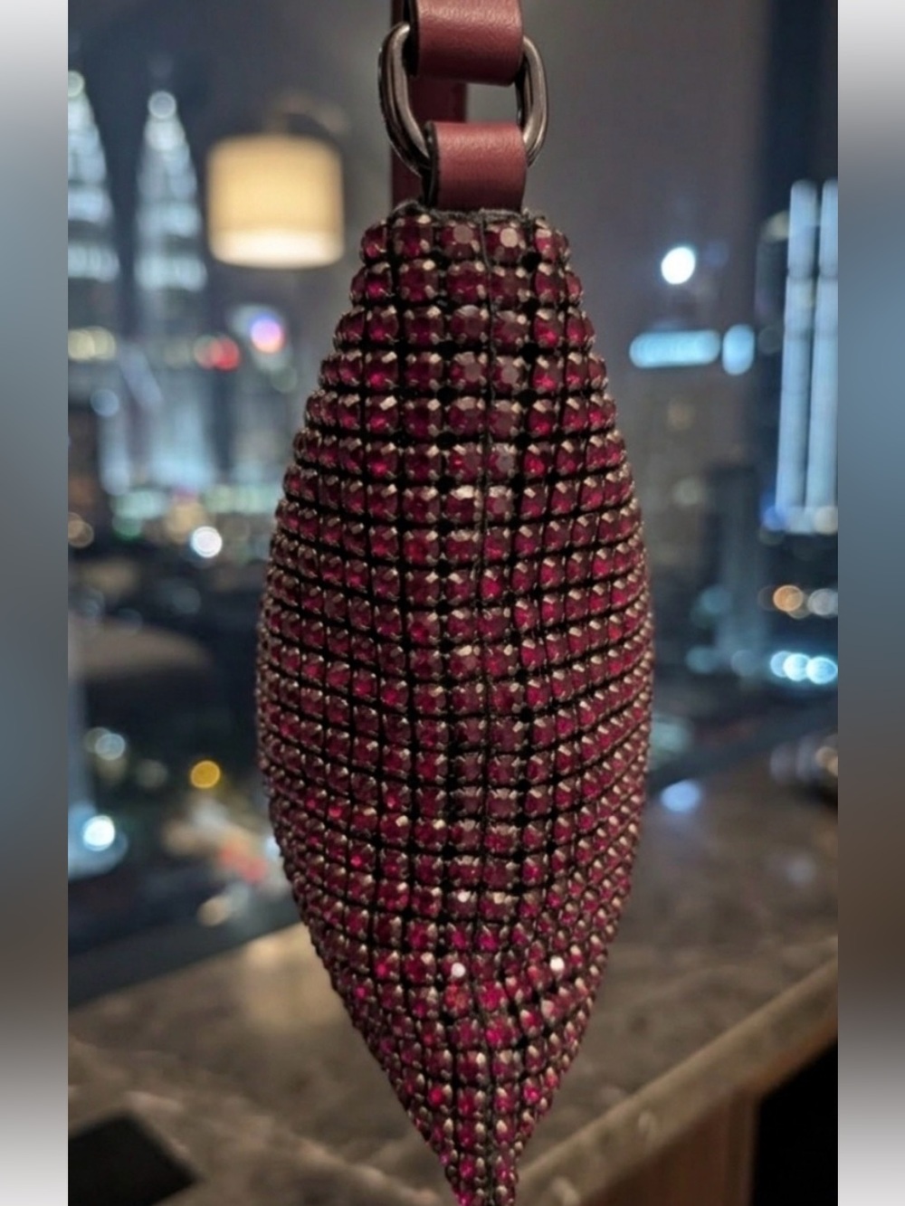 SOLD!!! Simply Vera Wang Burgundy Ombré Rhinestone Mini Baguette Bag NWT - Picture 5 of 10